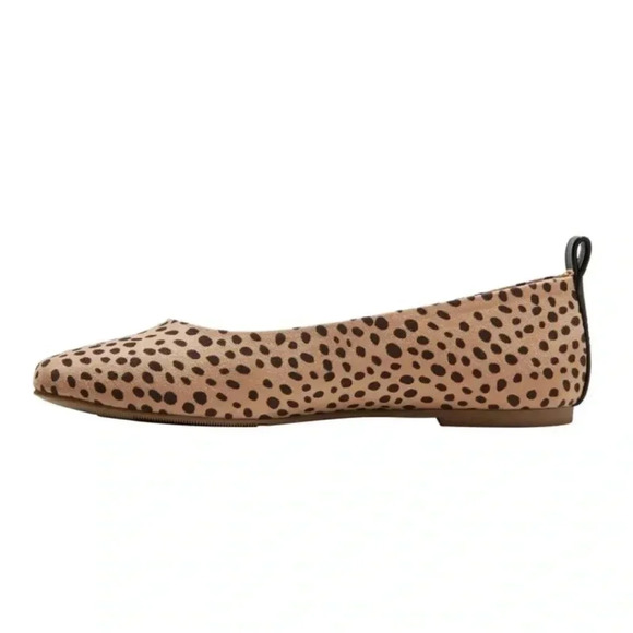 NWT Universal Thread Leopard Print Flats size 7 - Picture 3 of 6